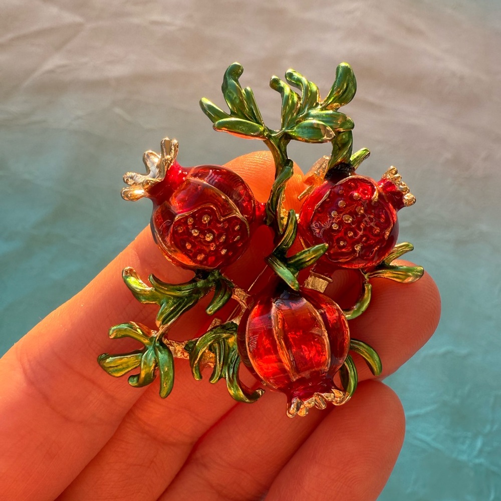 Red Enamel Pomegranate Brooch - Picture 7 of 7